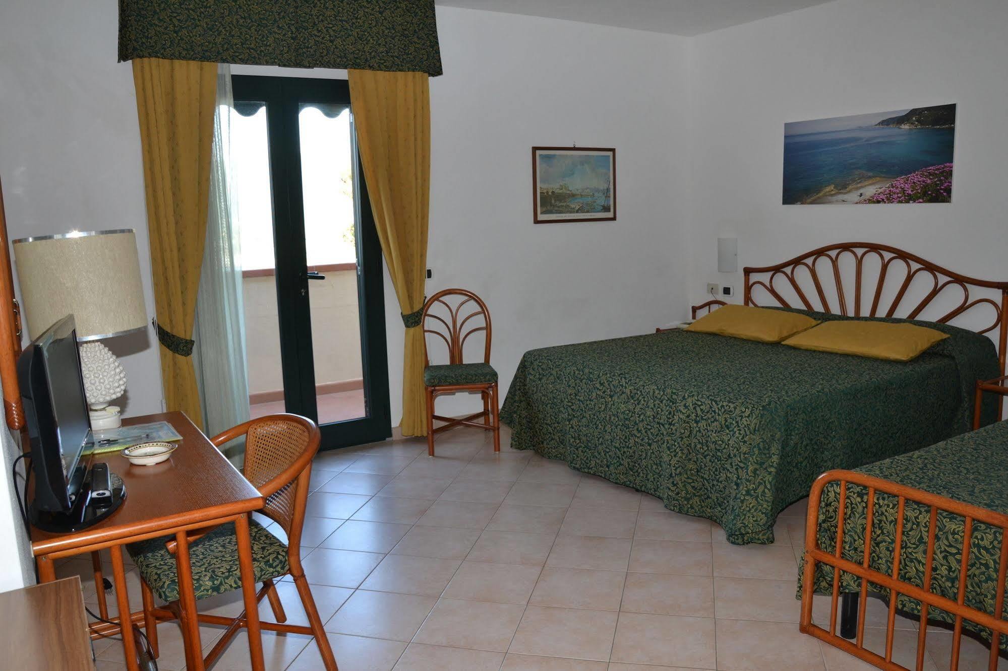 Hotel Le Briciole 3*